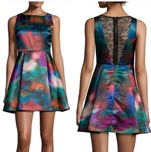 Alice + Olivia Belia A-Line Lace Back Mini Dress Size 6 $398